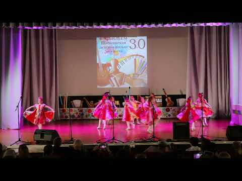 Видео: Хореографический ансамбль "Нюанс" - "Ясно солнышко"