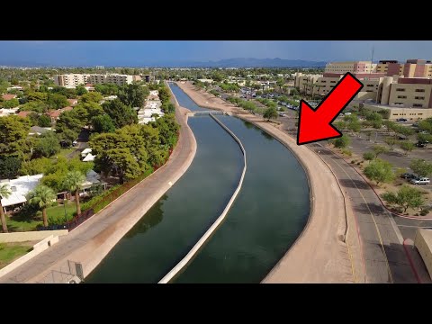 Видео: Я рыбачил в канале шириной более 100 футов и поймал ЭТО!