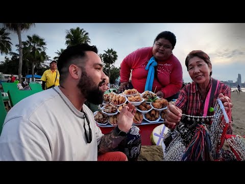 Видео: Сказать ДА каждому уличному торговцу в Паттайе, Таиланд 🇹🇭 (Пляж Паттайи)