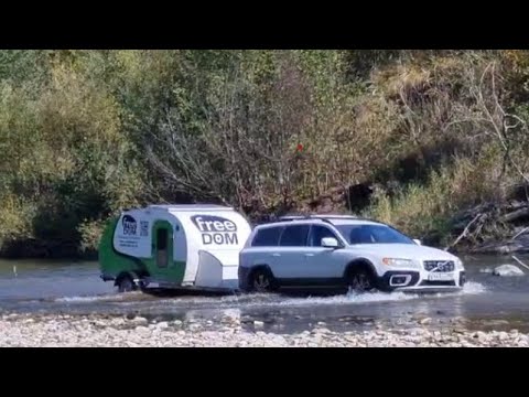 Видео: Отпуск. 3000 км с прицепом-каплей.