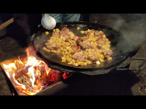 Видео: Картопля на бороні з м 'ясом та грибами