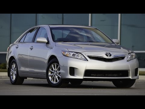 Видео: Обзор Toyota Camry 40 Гибрид часть третья