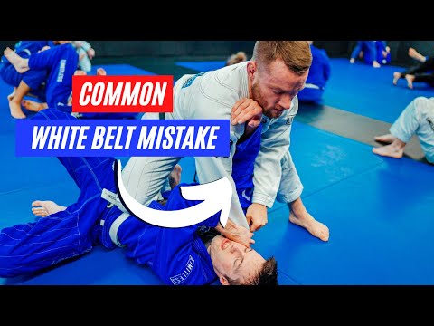 Видео: Учитесь на ошибках белых поясов | Комментарий к BJJ Rolling