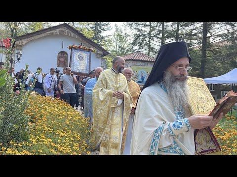 Видео: ИСКРЕЦКИ МАНАСТИР - Духовно тържество за празника Покров на Пресвета Богородица. Молитвена лития.