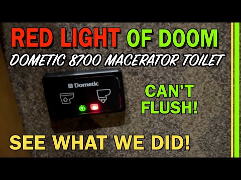 Видео: Туалет с измельчителем Dometic 8700 Masterflush. Красный свет смерти | Сайт IRV2.COM снова спас н...