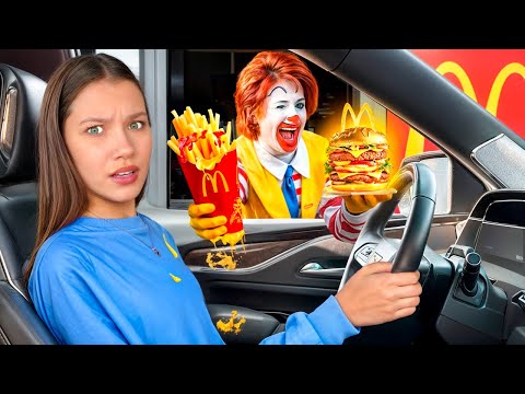 Видео: 24 ЧАСА Едим только самый Дорогой и самый Дешевый Фастфуд / Вики Шоу
