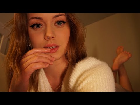 Видео: 🥰 НОЧЁВКА С ВЛЮБЛЕННОЙ В ТЕБЯ ДЕВУШКОЙ 🥰АСМР , ролевая игра, забота