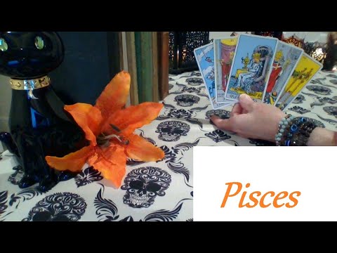 Видео: Рыбы ❤ Чем дольше молчание, тем глубже одержимость ВАША ВТОРАЯ ПОЛОВИНКА Октябрь 2025 #рыбы #таро