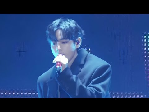 Видео: Полное видео, где Тэхён поёт песню «Love Me Again» — фанаты в истерике!