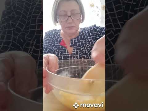 Видео: Профитроли подойдут  для любой начинки.Готовим легко и быстро.Воздушные ,хрустящие,аппетитные.