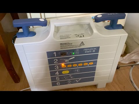 Видео: Дефибриллятор Defi B