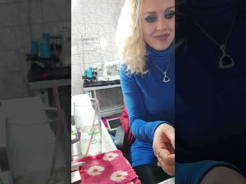 Видео: Как ушить брюки по среднему шву 