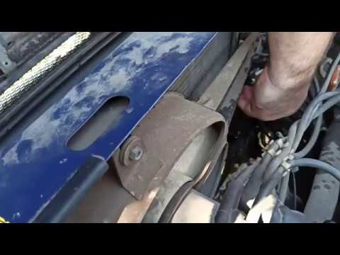 Видео: Замена датчика включения вентилятора на Славуте.