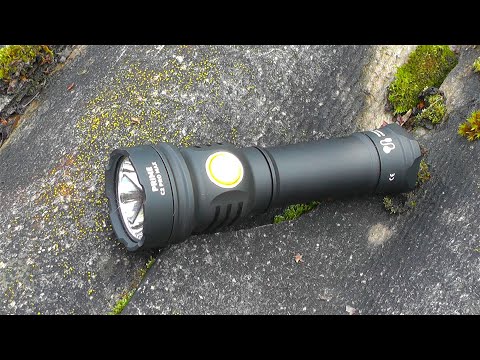 Видео: Компактный фонарь Armytek Prime C2 Pro MAX для EDC и прогулок - обзор и тесты ручника на 21700