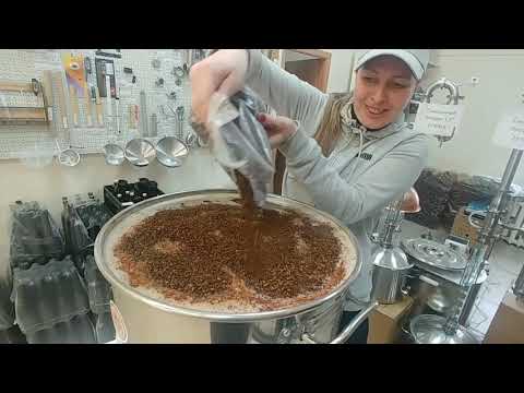 Видео: Очень вкусное Домашнее пиво!!! Шоколадно-Кокосовый стаут!!!