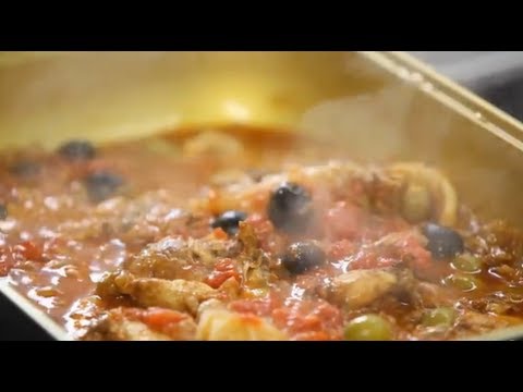 Видео: Курица по-мароккански - рецепт Уриэля Штерна