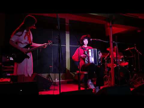 Видео: СТЕНГАЗЕТА - Человек-газета, Люберецкий декаданс (джао да)