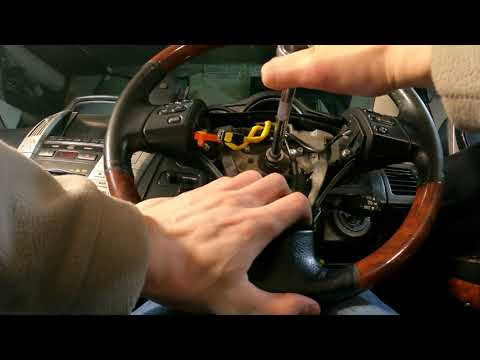 Видео: Замена подрулевого шлейфа на Toyota Harrier/Lexus RX350\330\300.