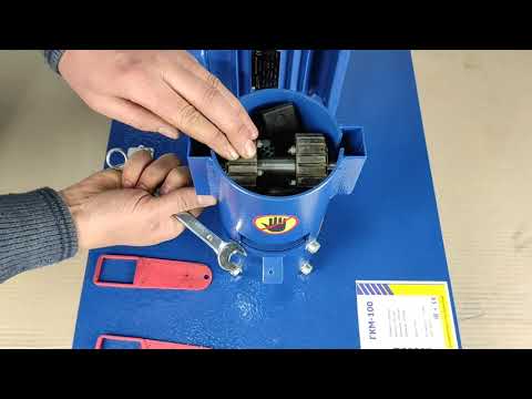 Видео: Регулювання зазору на матрицях 100 мм