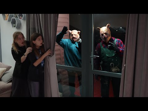 Видео: ЗОМБИ - ВИННИ ПУХ И ПЯТАК ВЕРНУЛИСЬ! СТРАШНАЯ ИСТОРИЯ