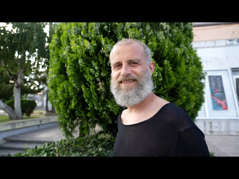 Видео: 58. МТФ „Војдан Чернодрински“, Веселинов: од 60 јас на 100 изданија сум бил...