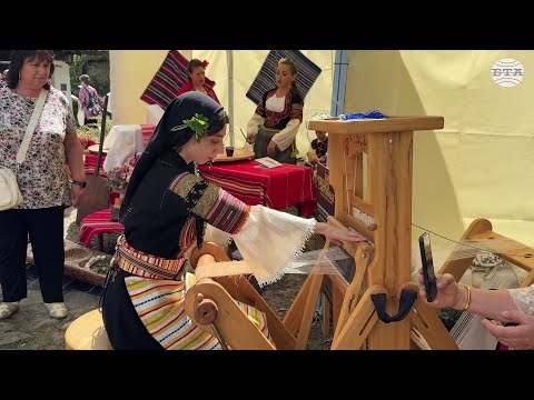 Видео: Участници и гости от страната и чужбина събра в музей "Етър" край Габрово