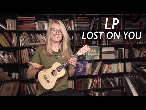 Видео: Как играть на укулеле LP - LOST ON YOU