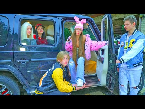 Видео: ЗЛАТА ДАЯНА 😈 Лайфхакове и таен план на популярни момичета. Кой е най-популярният в училище?