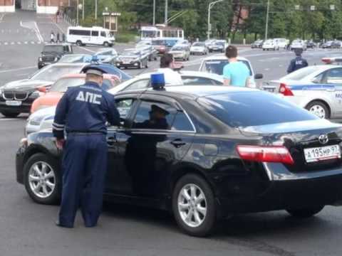 Видео: Моя смерть ездит в черной машине с голубым огоньком