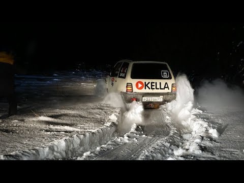 Видео: Ока 4х4, ОТЖИГ по сугробам! СНЕГ по капот, ДЖИПЫ на хвосте.  Окелла
