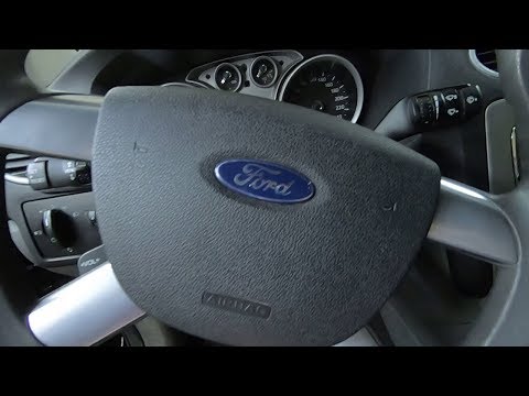 Видео: Снятие подушки безопасности Ford Focus2