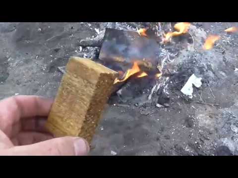 Видео: горит ли дерево обработанного жидким стеклом the test of fire wood treated with liquid glass