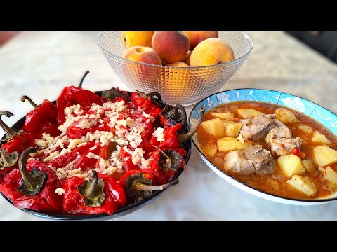 Видео: Картофена яхния със свинско, салата от печени чушки и малко покупки