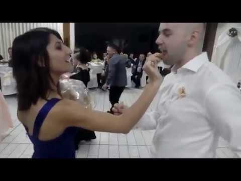 Видео: Надиграване с кумовете