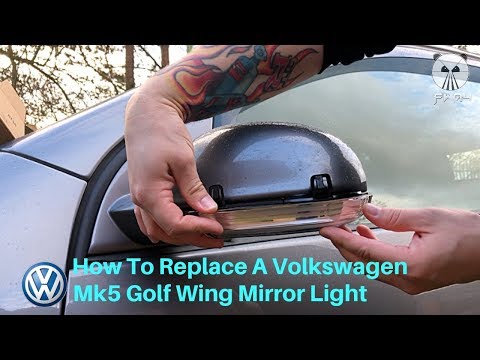 Видео: Замена подсветки бокового зеркала Volkswagen Golf — быстрое и простое руководство