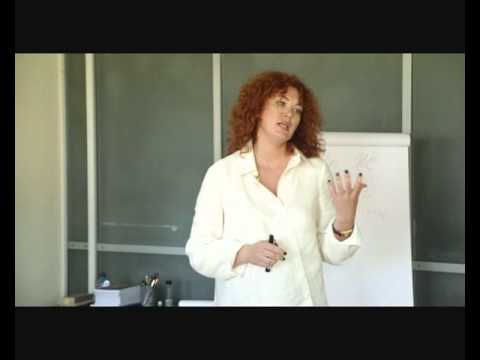 Видео: Отрывок мастер-класса для мастеров перманентного макияжа.