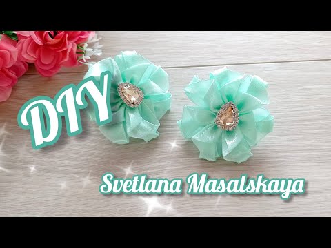 Видео: Бантики из атласной ленты 2,5 см на небольшие хвостики.Bows of ribbon 2.5 cm on small tails.