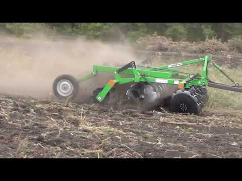 Видео: Борона дисковая прицепная БДП-2,4 (Земмаш-Техника)