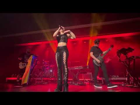 Видео: The Hardkiss “7 Вітрів” “Кораблі” (live) 3-29-23 Miami, Florida