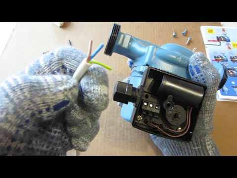 Видео: Как развернуть клеммную коробку насоса.