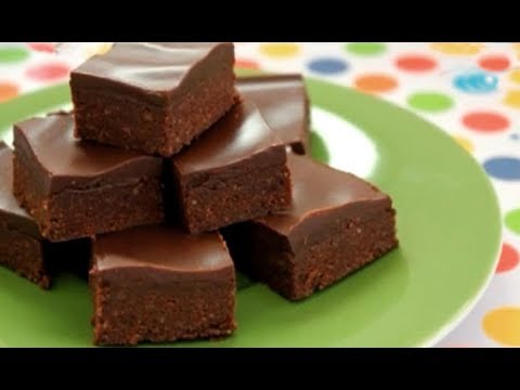 Видео: Шоколадный брауни на пиве: необычный десерт от Татьяны Литвиновой