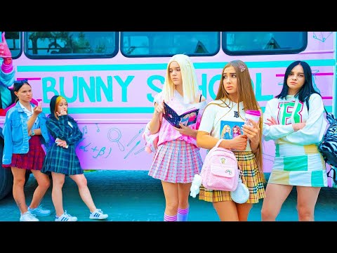 Видео: BUNNY - КРАЯТ 😲 Защо мажоретките бяха изхвърлени от отбора на Даяна? Неудобни ситуации|