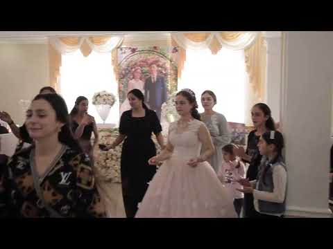 Видео: СВАТОВСТВО РОМА и МАША