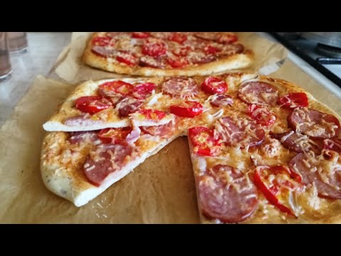 Видео: Пицца // Вкусное тесто на пиццу🍕