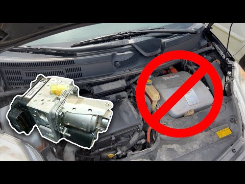 Видео: Снятие привода тормоза Prius 2004-2009 (без снятия инвертора)