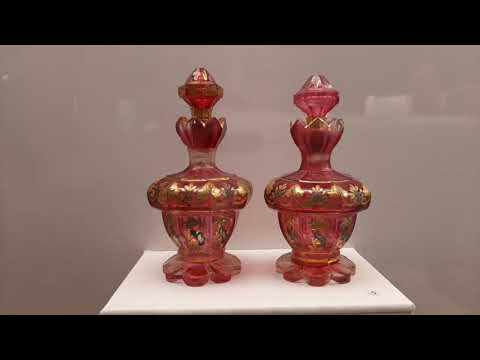 Видео: АНТИКВАРНОЕ СТЕКЛО ИМПЕРАТОРСКОГО СТЕКЛЯННОГО ЗАВОДА  #антикварноестекло# #императорское#