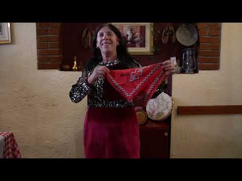 Видео: Атиџе Муратова - Мендили елине /Крпче на рака/