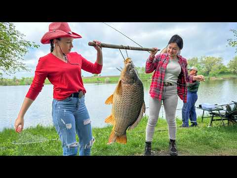 Видео: ОГО! Этот 17кг Карп Такой Большой, Что Его Еле Подняли! Сборка лучших видео
