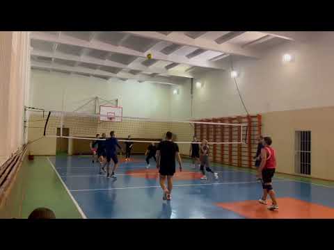 Видео: Не трогайте. Это на Новый Год