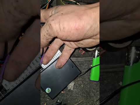 Видео: Подключение центрального замка с вайлбериза на ваз 2114